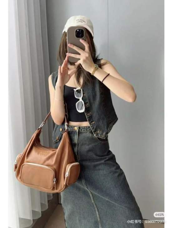Picture of Miu Miu Handbags _SKUfw184960836fw
